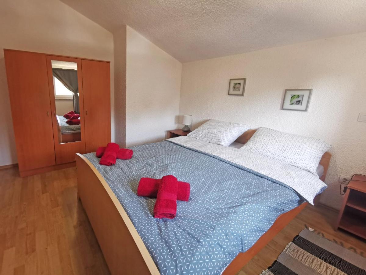 Apartman Luna Sveti Lovreč Pazenatički Extérieur photo